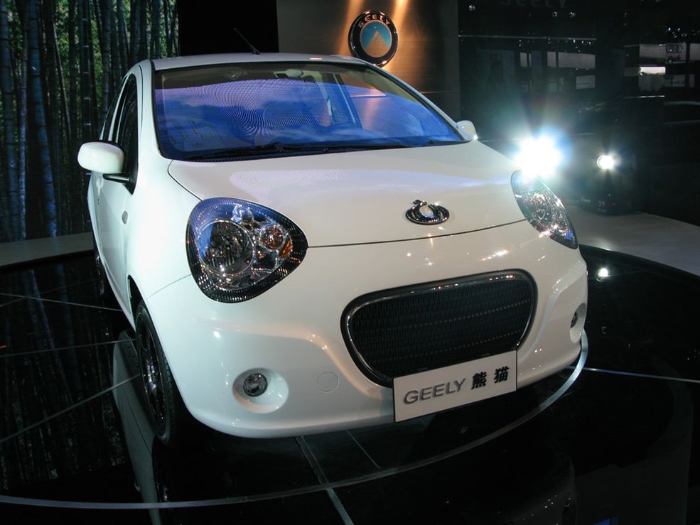 Geely Panda Patrząc na to auto mamy wrażenie, że przypomina nam inny samochód. Ale jaki?