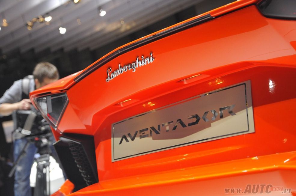 Geneva Motor Show 2011 - Lamborghini Aventador LP700-4