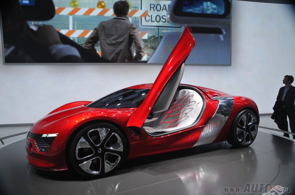 Geneva Motor Show 2011 - Renault DeZir