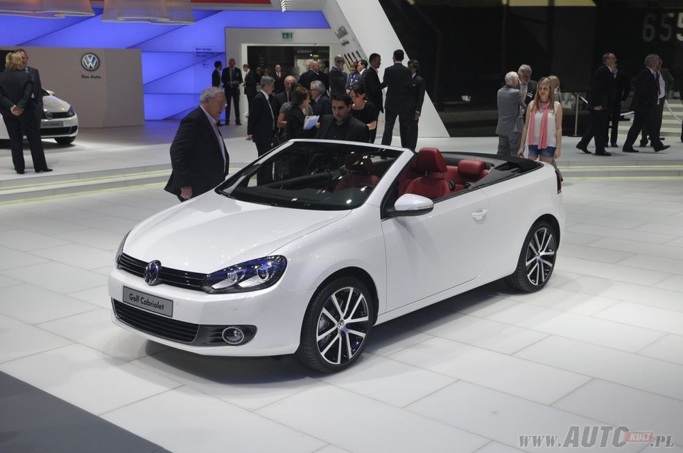 Geneva Motor Show 2011 - VW Golf Cabrio