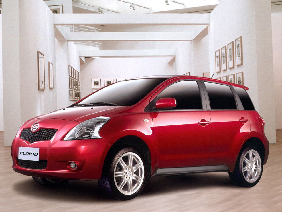 Great Wall Florid Concept Według Chińczyków Toyota Yaris powinna być minivanem.