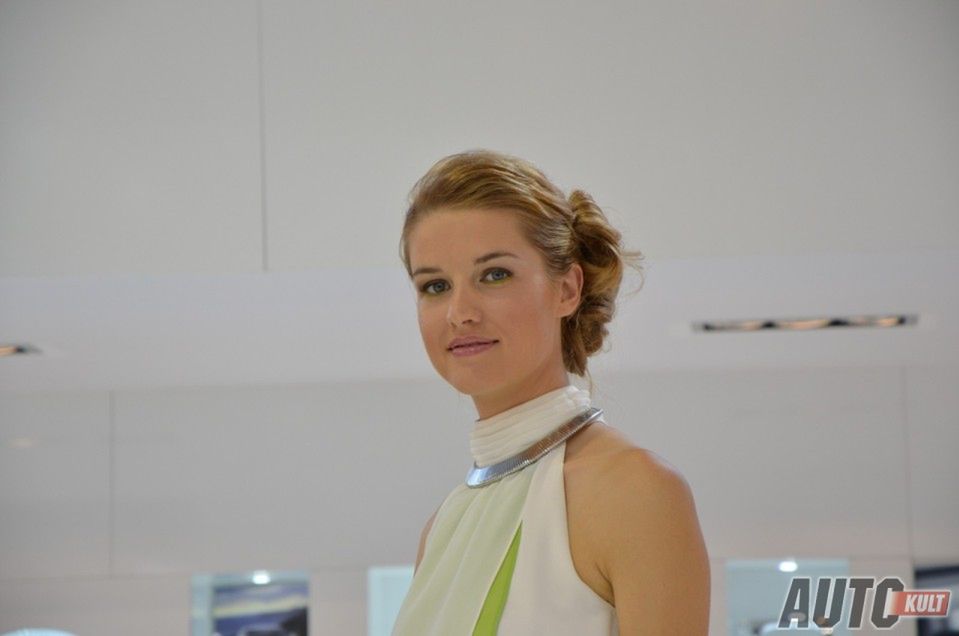 Hostessy Paris Motor Show 2012 (2)