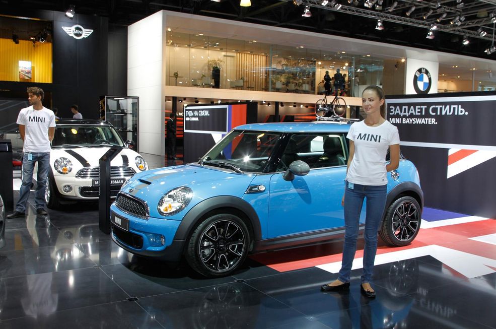 Hostessy z targów motoryzacyjnych w Moskwie (2012)