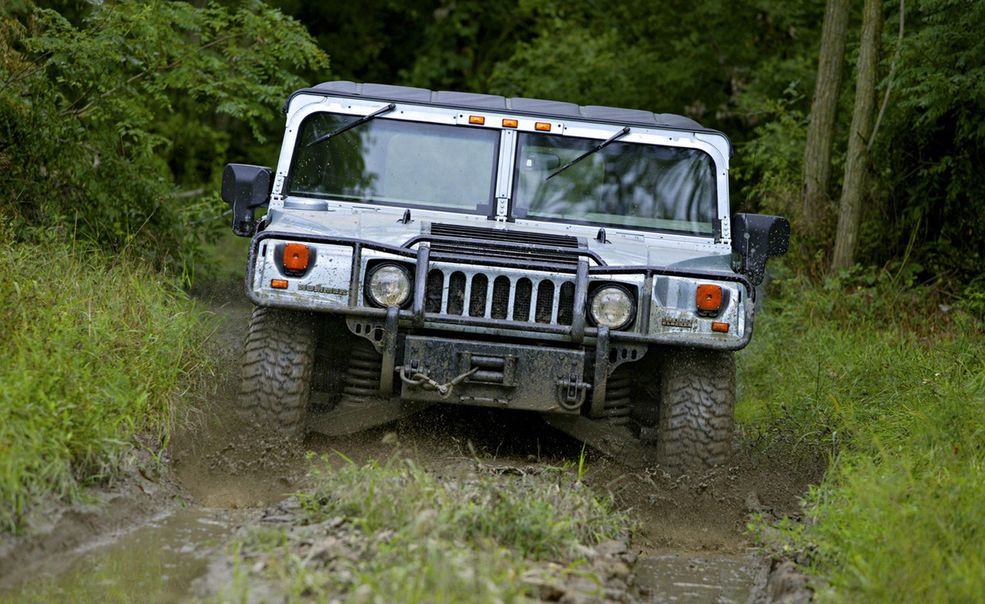 Hummer H1 (fot. widewallpapers.net)