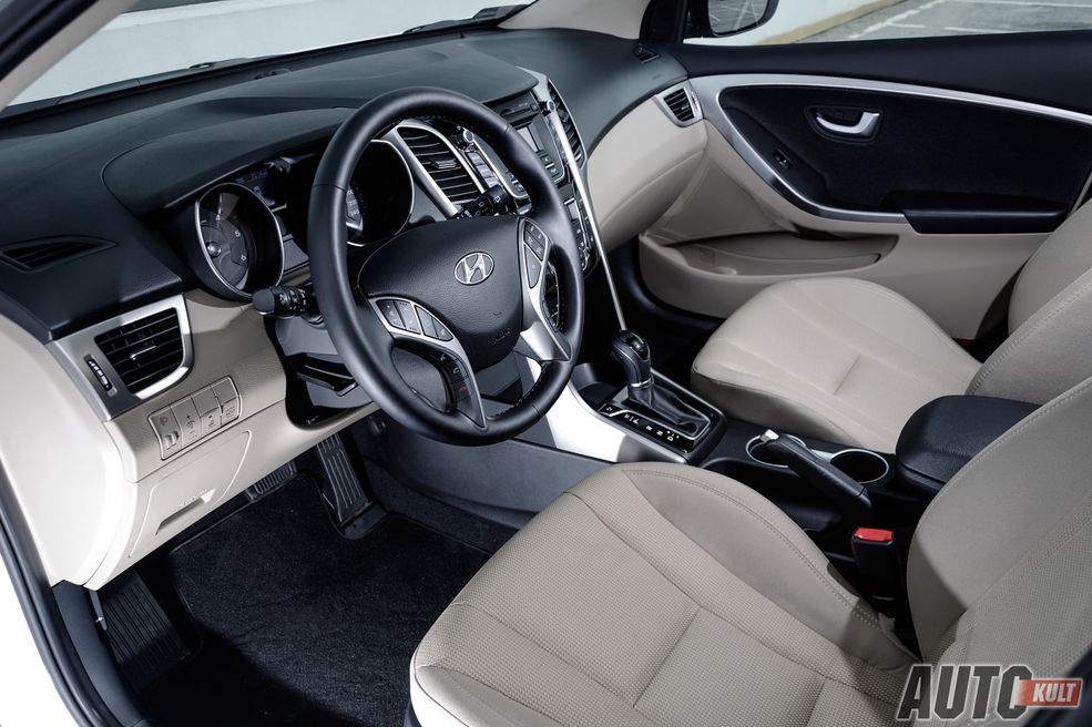 Hyundai i30 1.6 CRDi Comfort galeria testowa Autokult.pl