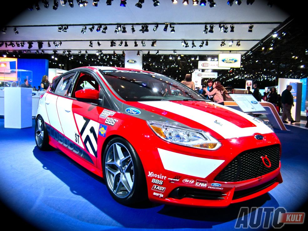 New York International Auto Show 2011 (fot. Piotr Paluchowski)