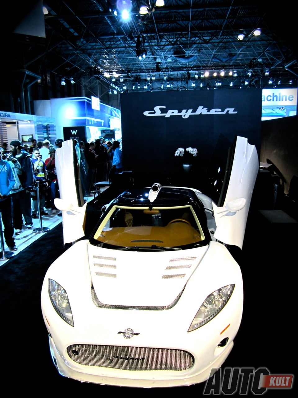 New York International Auto Show 2011 (fot. Piotr Paluchowski)