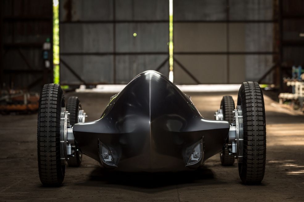 Infiniti Prototype 09