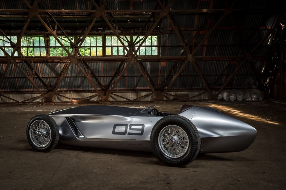 Infiniti Prototype 09