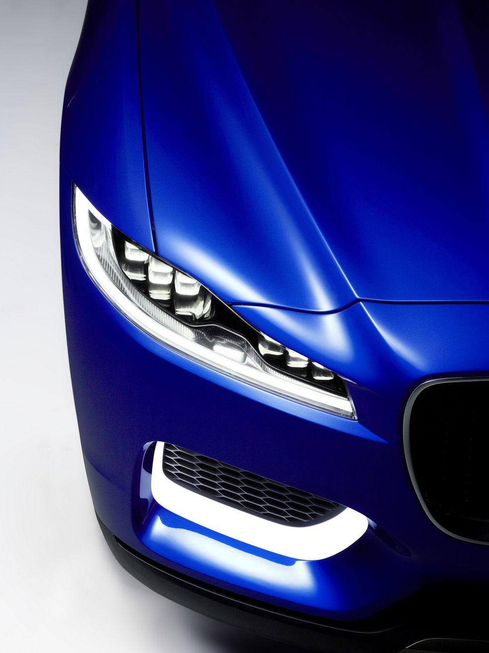 Jaguar C-X17 Concept (20) Jaguar C-X17 Concept