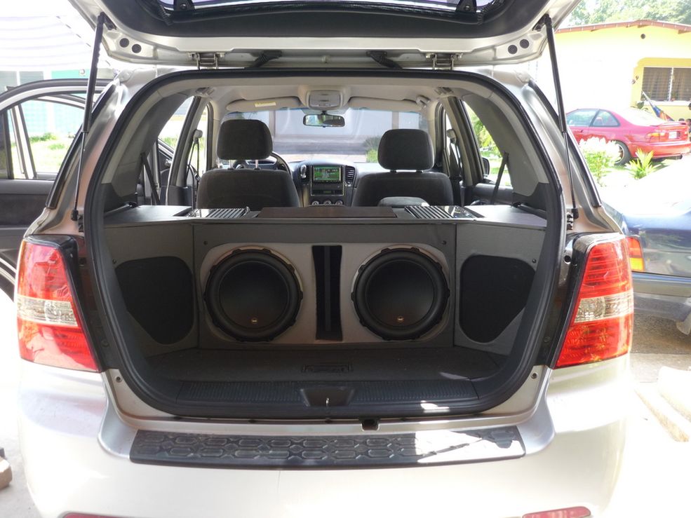 Kia Sorento (fot. carphotos.cardomain.com)