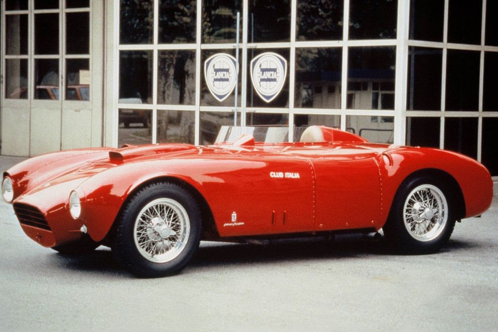 Lancia D24 Spider Sport (fot. infocoches.com)