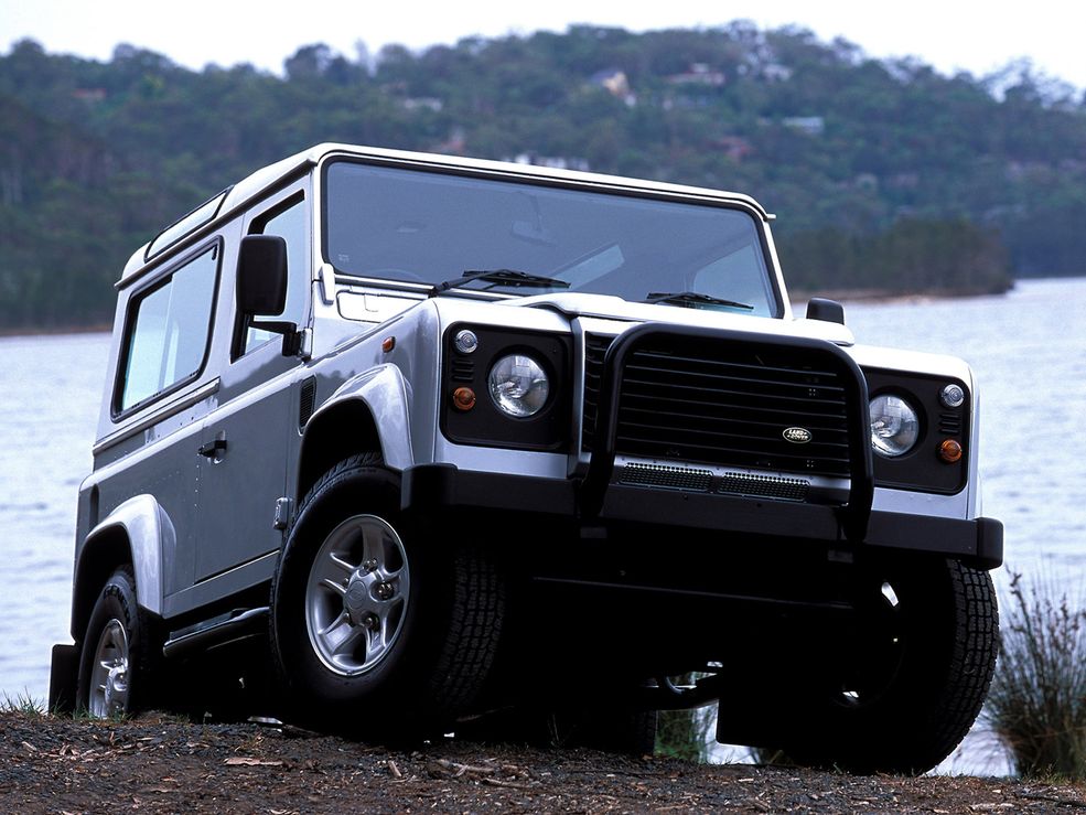 Land Rover Defender 90 Station Wagon AU-spec (1990–2007)