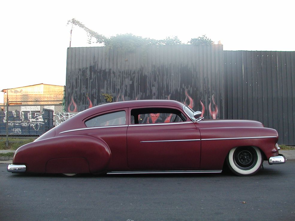 Lowridery: centymetry ponad ulicami Mercury 1940, fot. lordzofkustomz.com