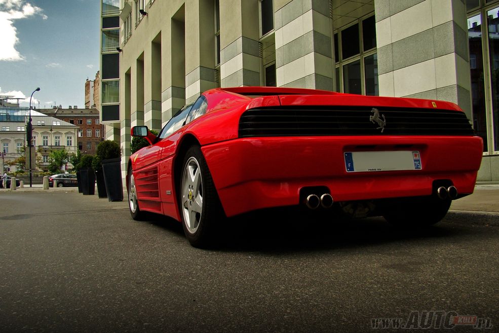Ferrari 348