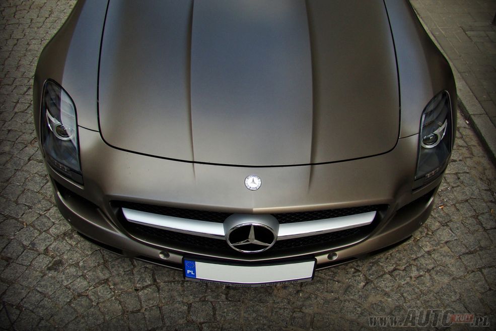 Mercedes SLS