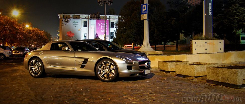 Mercedes SLS