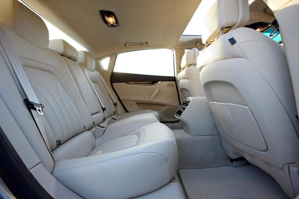 Maserati Quattroporte 2013 (16)