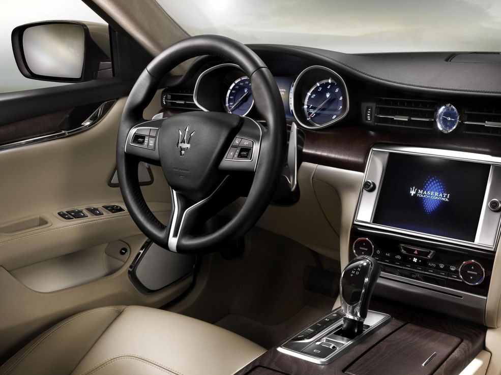 Maserati Quattroporte 2013 (12)