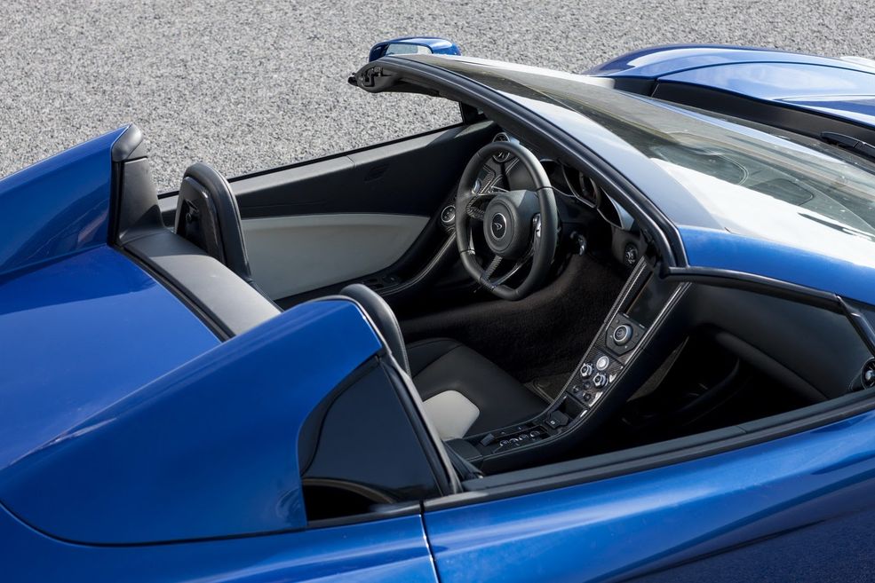 McLaren MP4-12C Spider (18)
