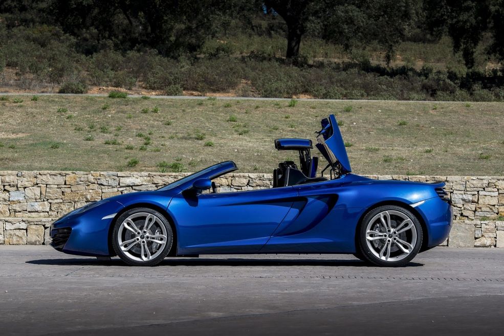 McLaren MP4-12C Spider (14)