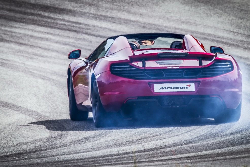 McLaren MP4-12C Spider (48)