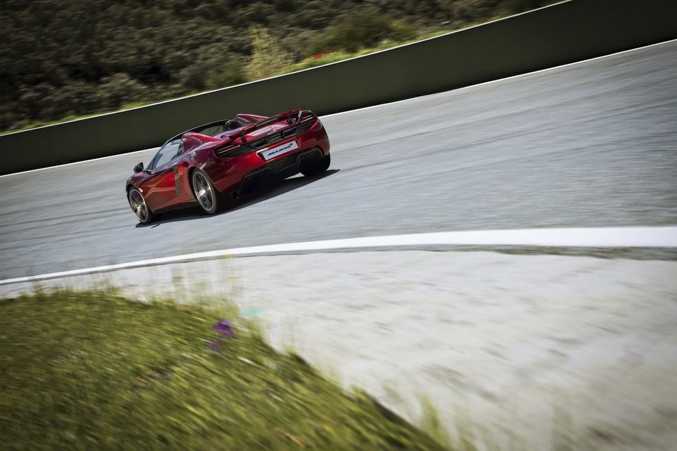 McLaren MP4-12C Spider (54)