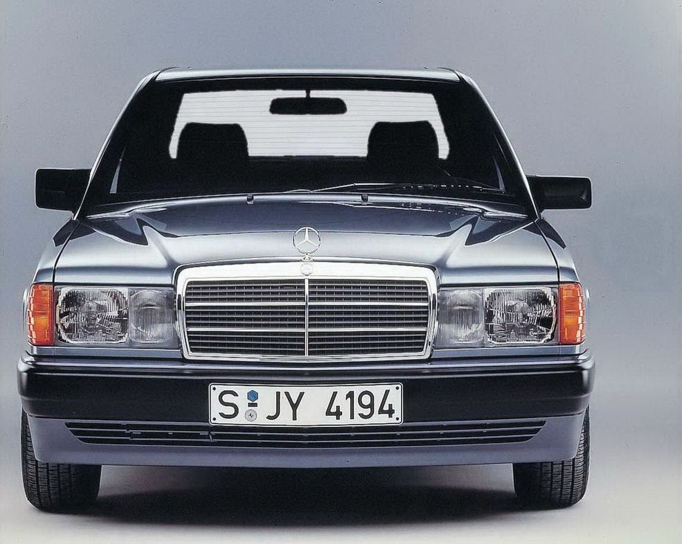 Mercedes-Benz W201 - Rocznicowa Galeria na 30-lecie (16)