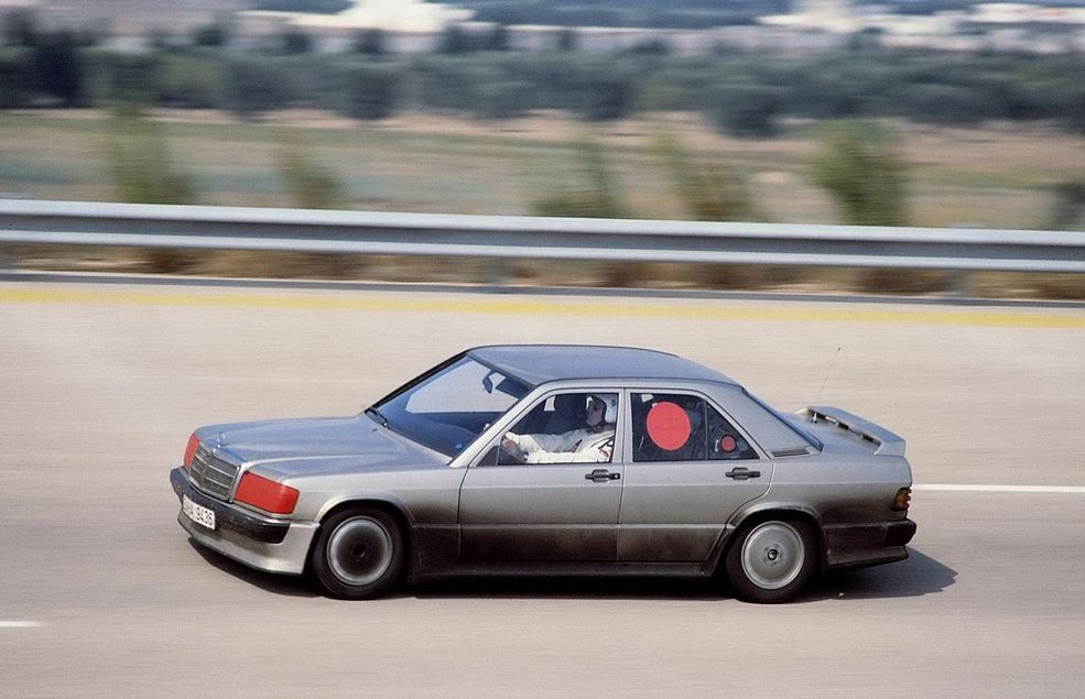 Mercedes-Benz W201 - Rocznicowa Galeria na 30-lecie (7)