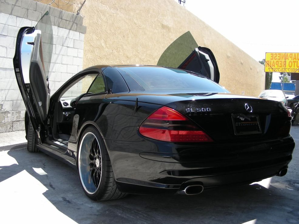Mercedes SL500 (fot. tinypic.com)