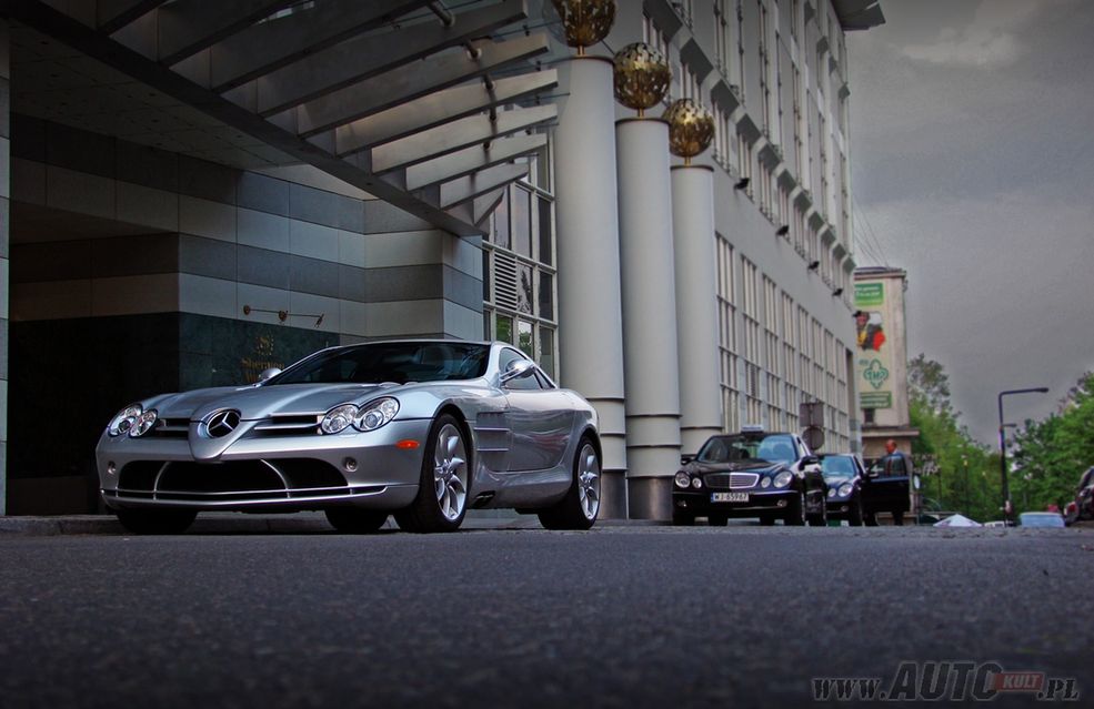 Mercedes-Benz SLR McLaren