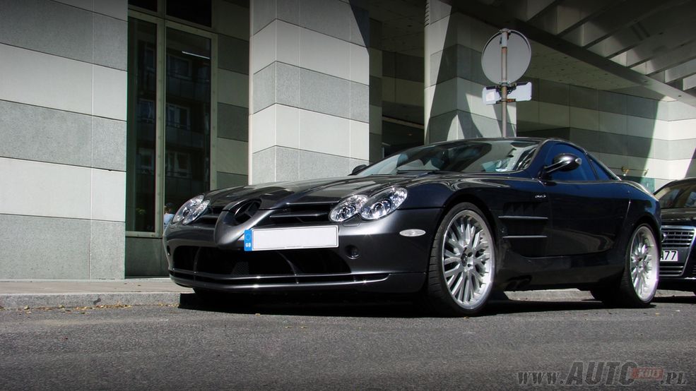 Mercedes-Benz SLR McLaren