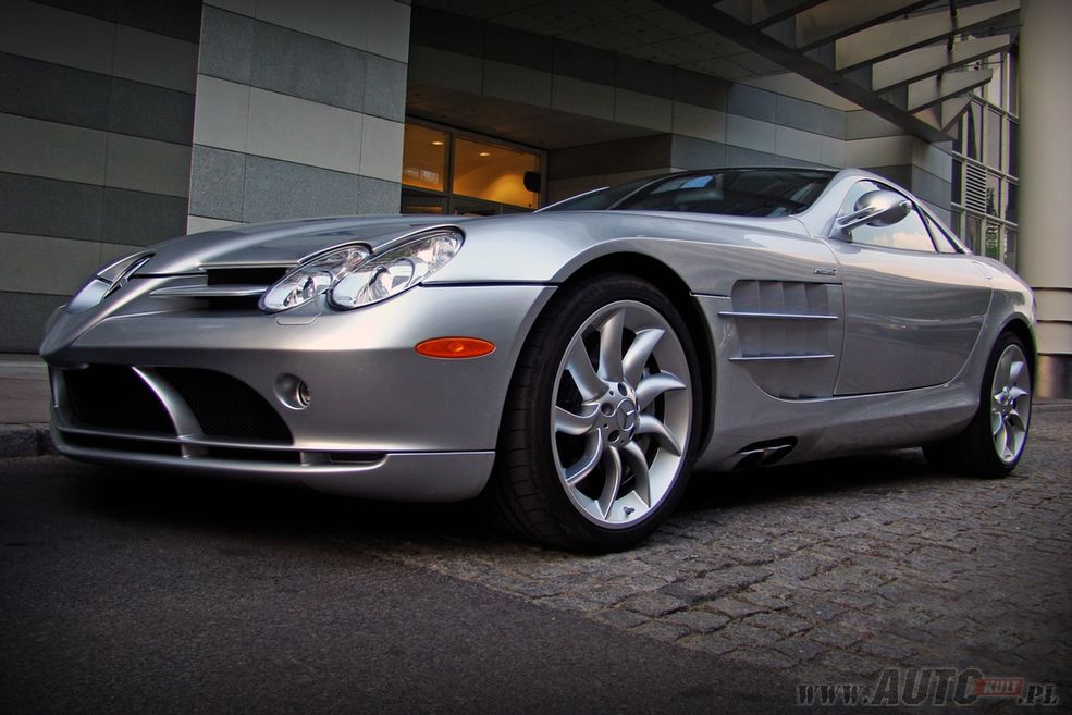 Mercedes-Benz SLR McLaren