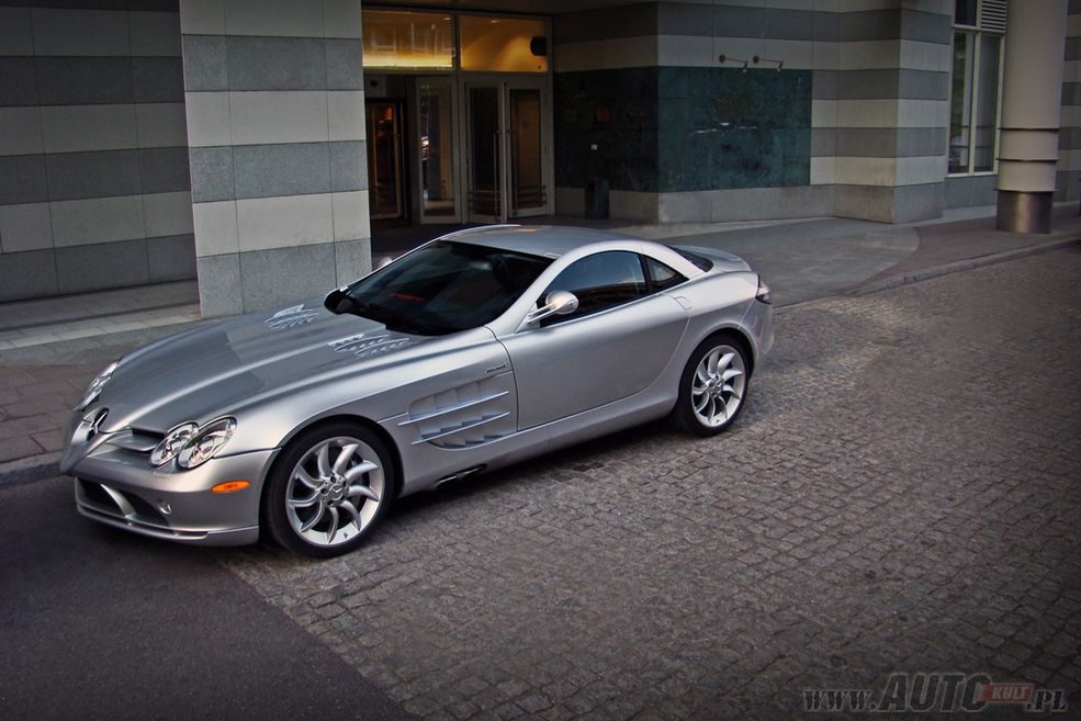 Mercedes-Benz SLR McLaren