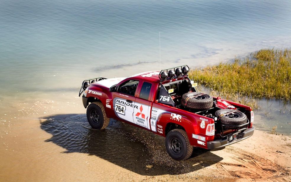 Mitsubishi Baja (fot. wallpapers.net)