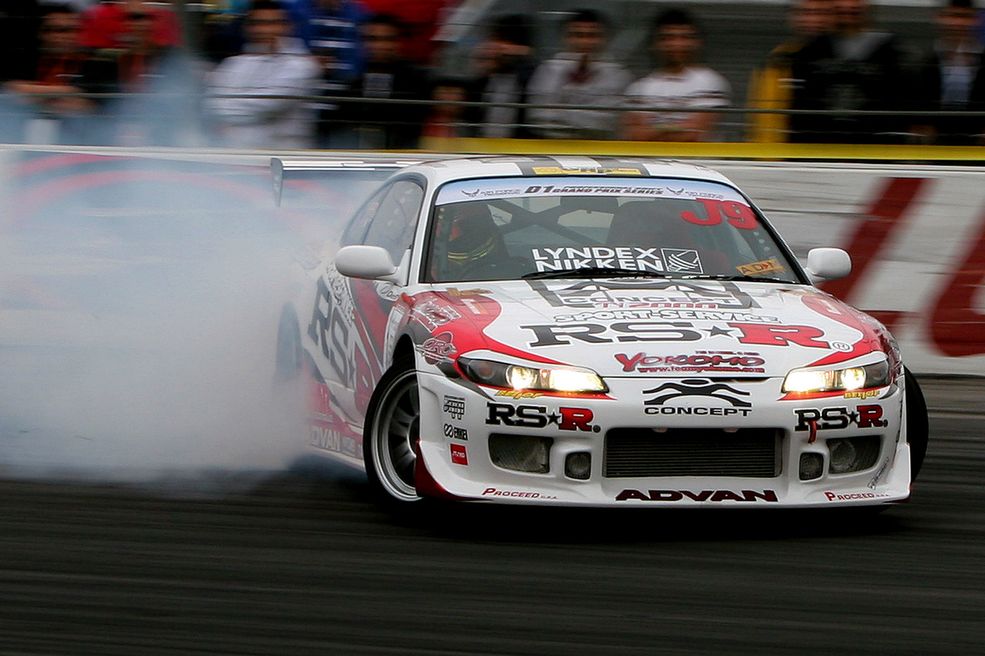 Nissan 200 SX S15 foto: sportscarforums.com