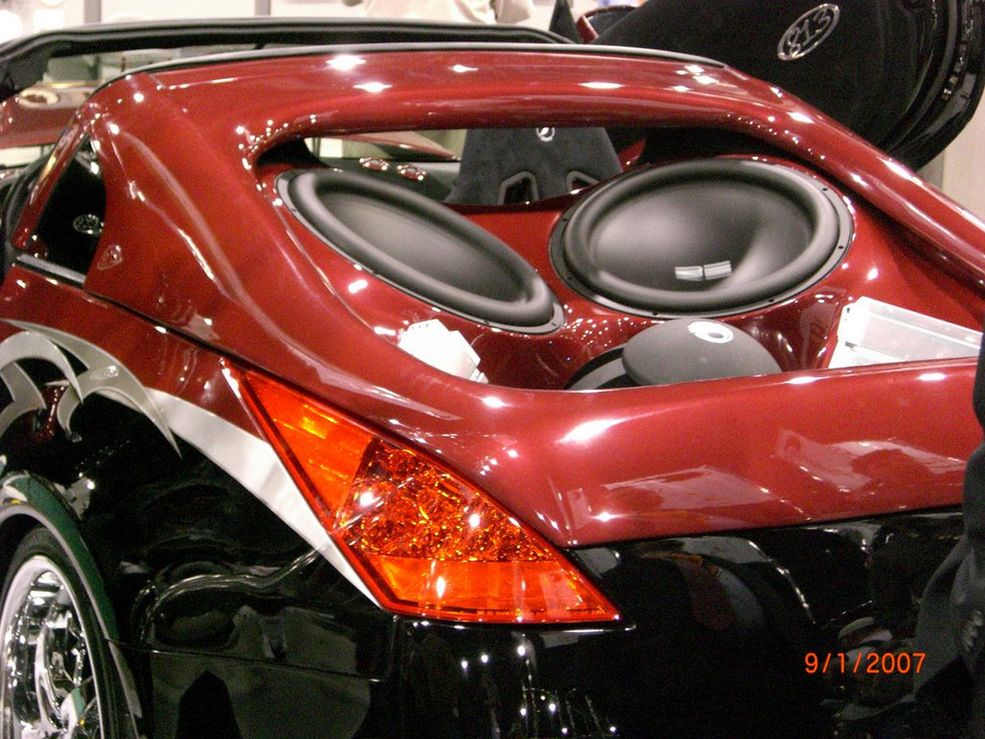Nissan 350Z (fot. lk3.ggpht.com)