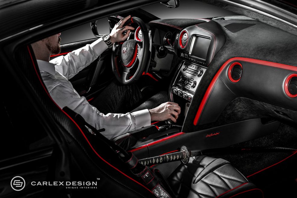 Nissan GT-R