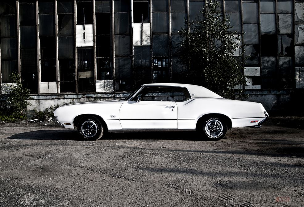 Oldsmobile Cutlass