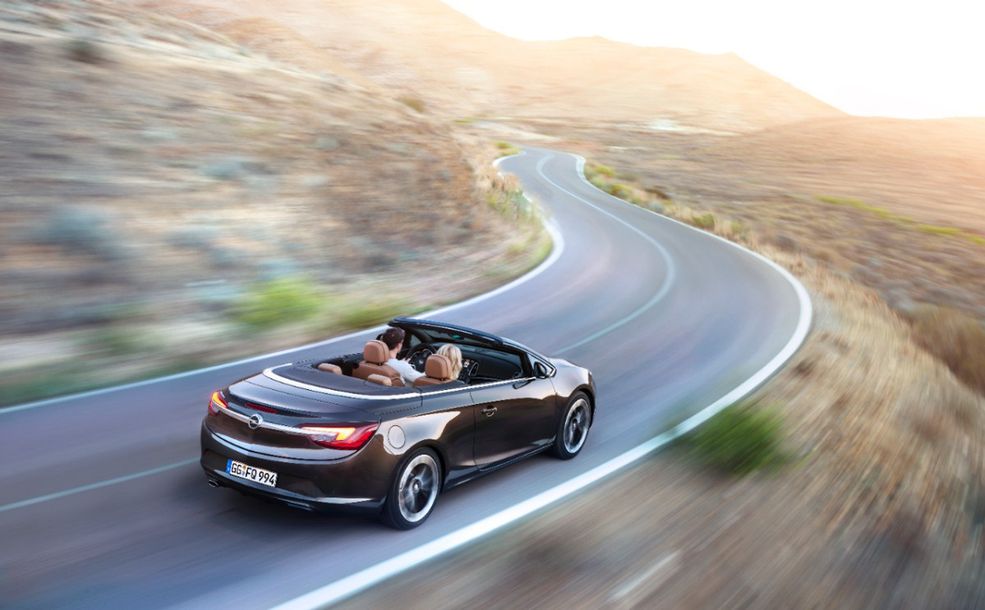 Opel Cascada (8)
