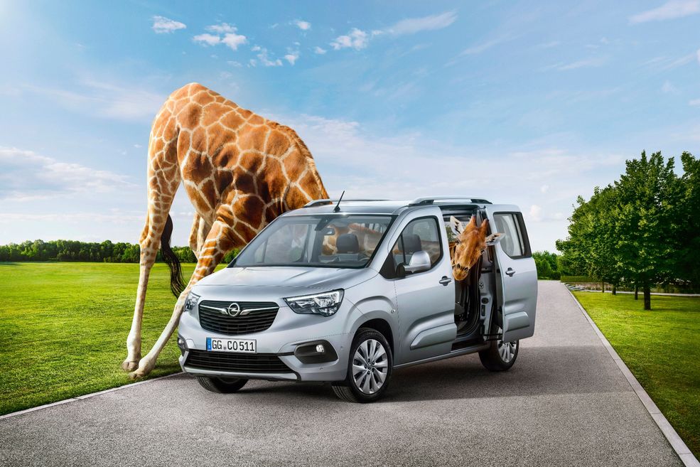 Podobnie jak w przypadku Citroëna Berlingo, tak też Opel Combo Life jest wyposażony w silnik benzynowy 1.2 Turbo o mocy 110 lub 130 KM oraz nowego diesla 1.5 o mocy 75, 100 lub 130 KM. Z mocniejszym dieslem będzie można sparować automatyczną skrzynię biegów o ośmiu przełożeniach.