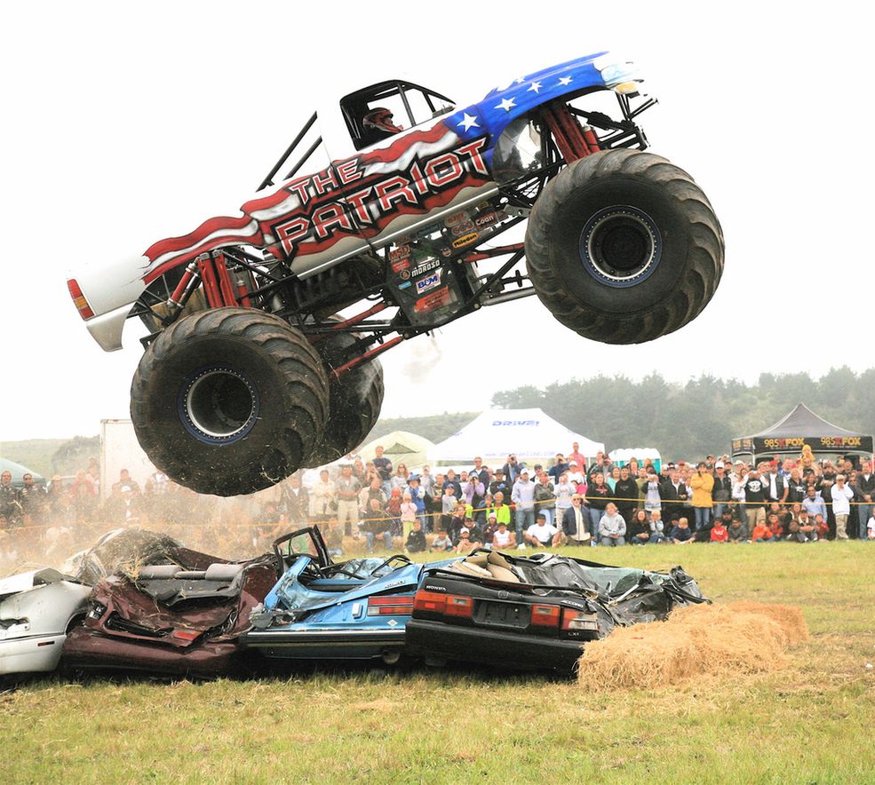 Monster truck The Patriot na bazie Chevroleta Silverado 2500 HD