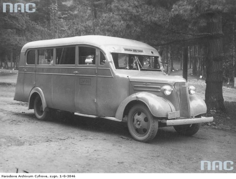 1937
Autobus komunikacji miejskiej w Rymanowie
