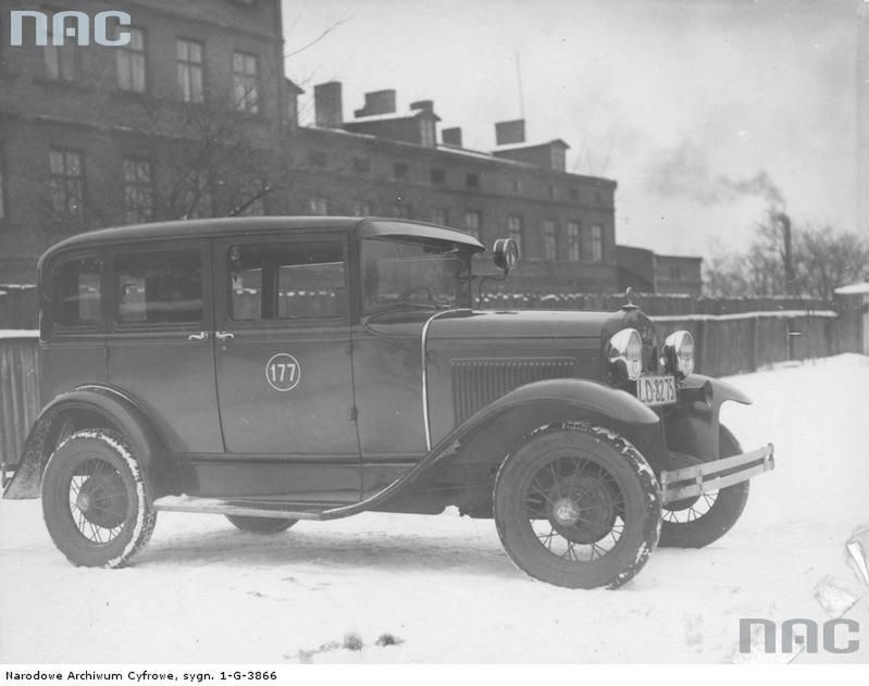 1933
Łódzka taksówka