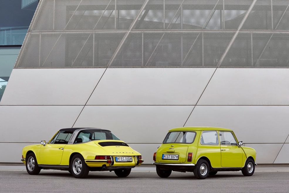 Porsche-911-MINI-Classic-2