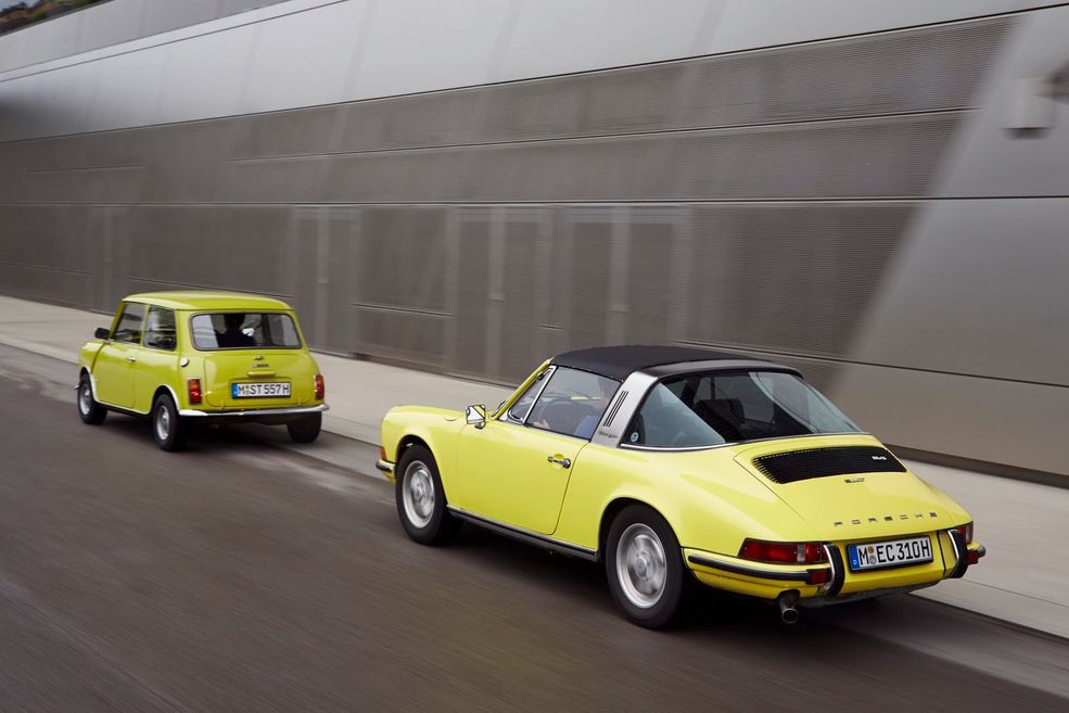 Porsche-911-MINI-Classic-25