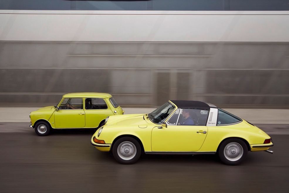 Porsche-911-MINI-Classic-26