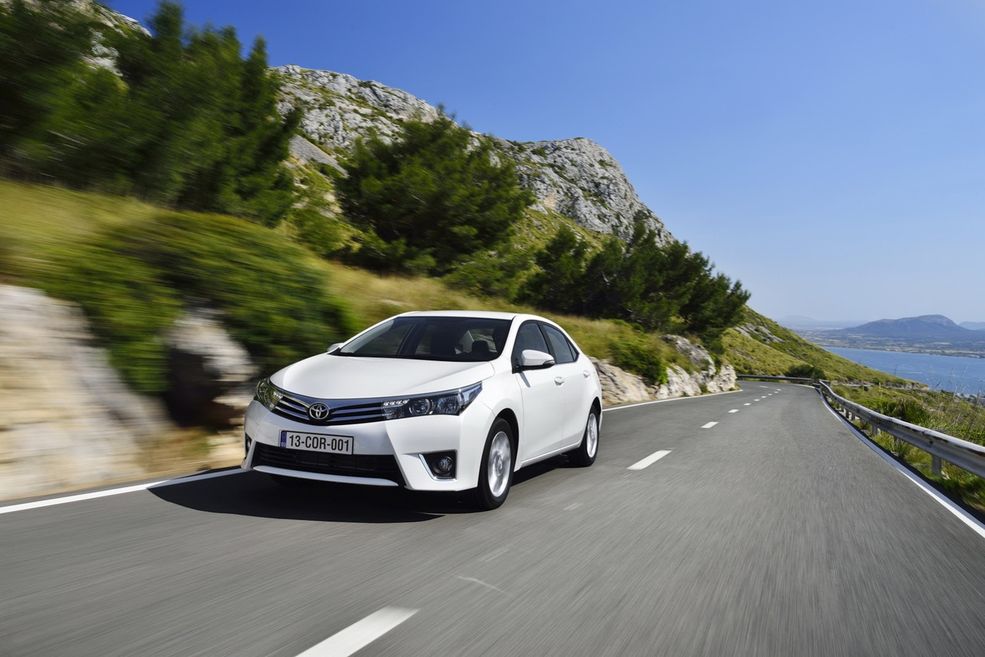 Toyota-Corolla-12
