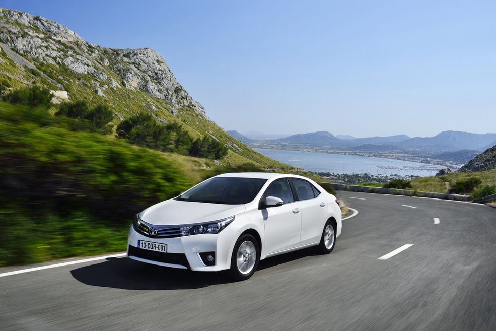 Toyota-Corolla-14
