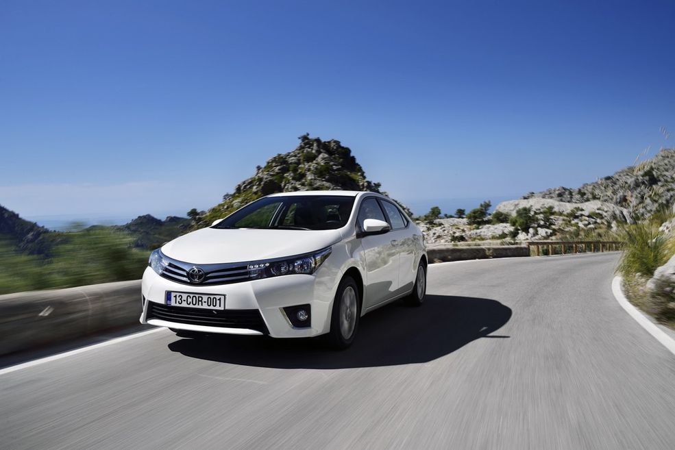 Toyota-Corolla-19